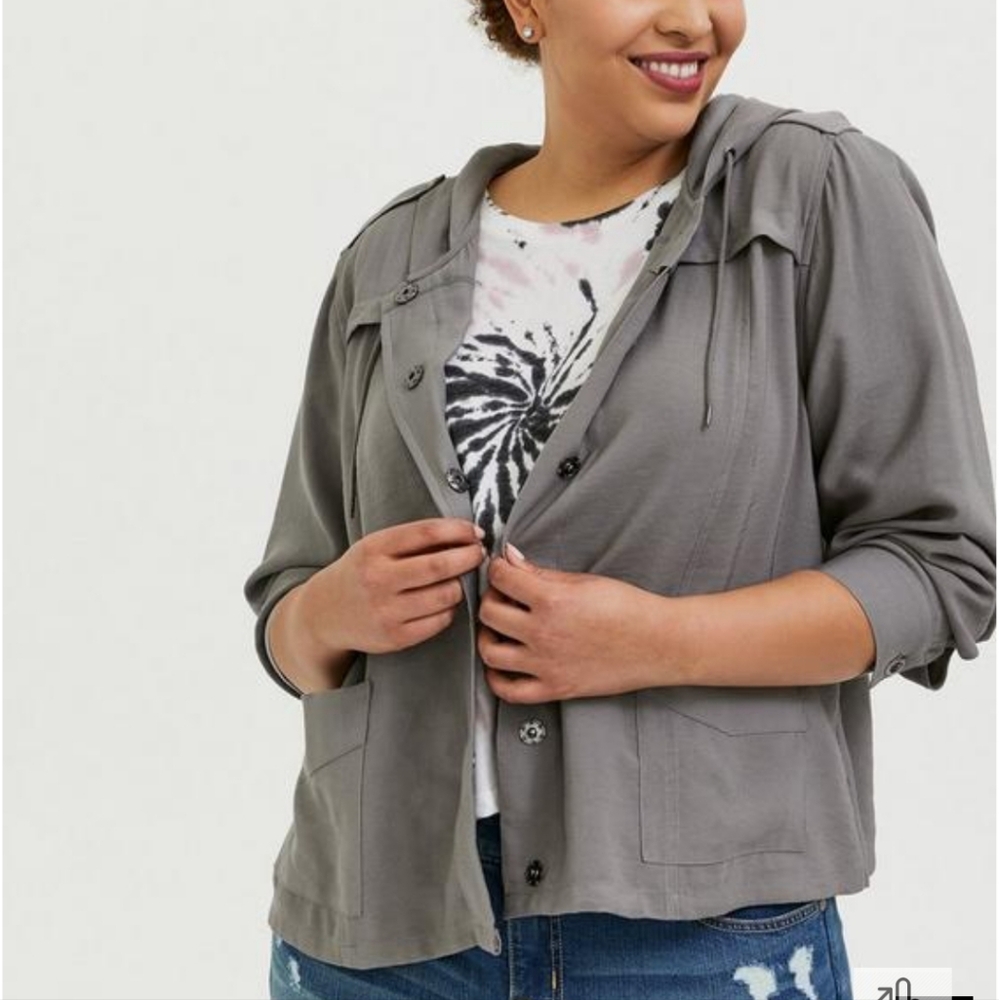 Torrid Plus Size 3x 2x 1x Gray Hooded Utility Jacket - Picture 3 of 13